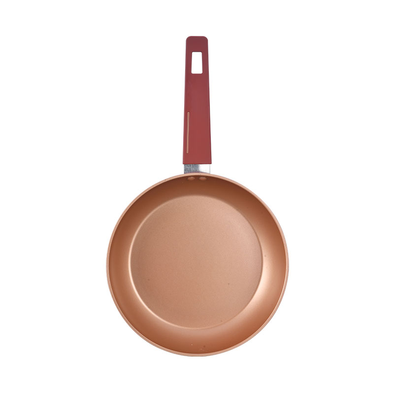 أدوات طبخ ملونة غير مميزة غير مميزة