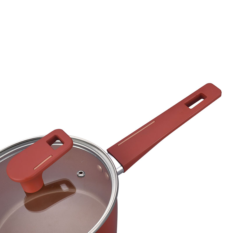 أدوات طبخ ملونة غير مميزة غير مميزة