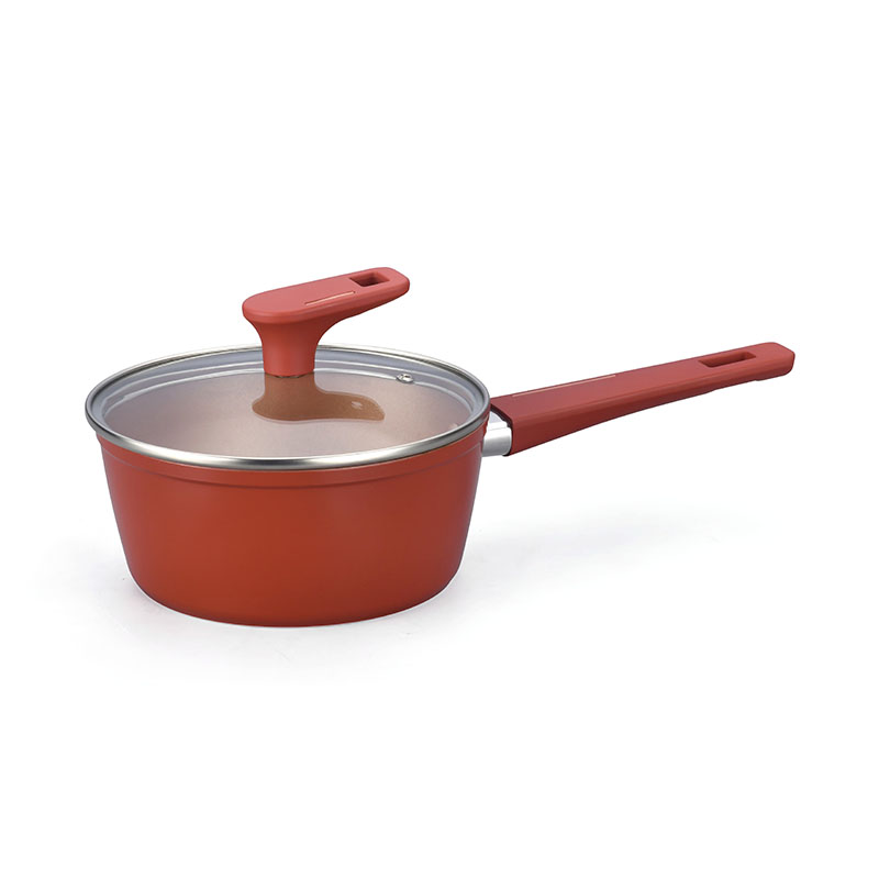 أدوات طبخ ملونة غير مميزة غير مميزة