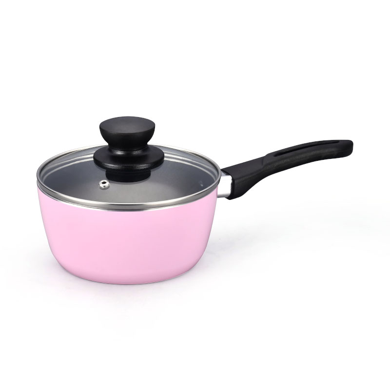 الأواني متعددة الألوان وأدوات طبخ مضغوطة