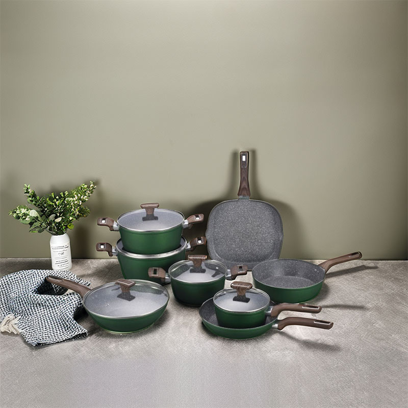 الحجر الرمادي الداكن غير العصي أواني الطهي مزورة