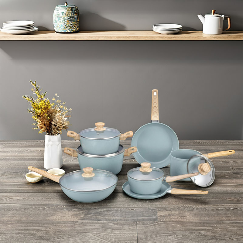 أوعية السيراميك والمقالي مجموعة أدوات طبخ مزورة