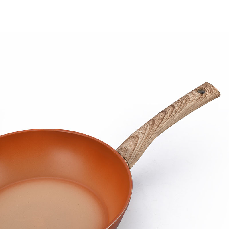 مجموعة وعاء غير عصا أدوات طبخ مزورة مع الحبوب الخشبية