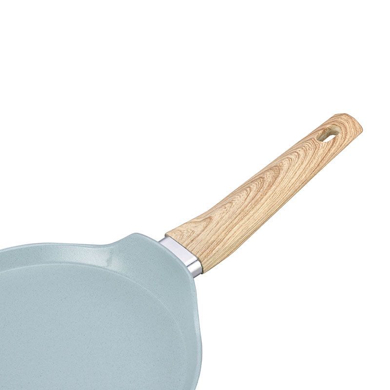 أوعية السيراميك والمقالي مجموعة أدوات طبخ مزورة