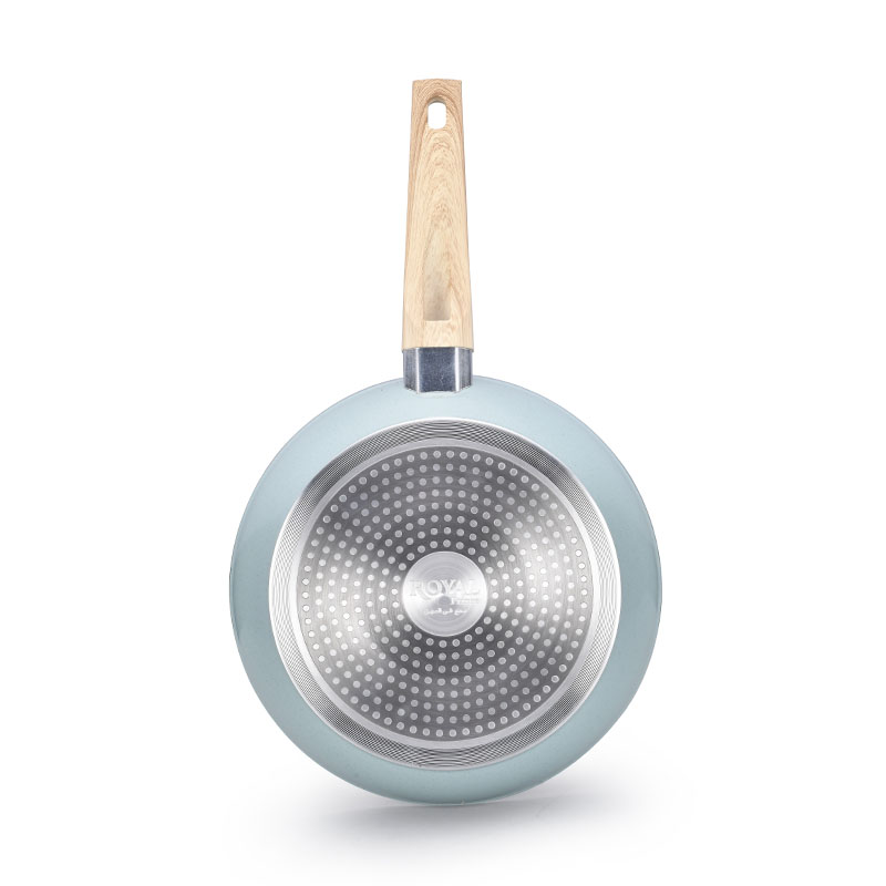 أوعية السيراميك والمقالي مجموعة أدوات طبخ مزورة