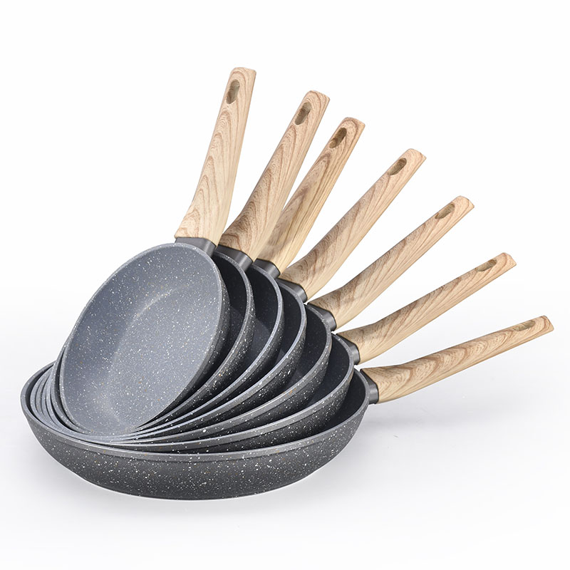 أحجام متعددة مزورة جيدة غير عصا