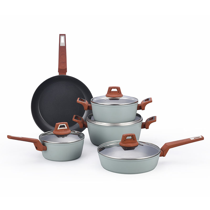 مقبض الخشب أواني الألومنيوم والمقالي أدوات طبخ مزورة