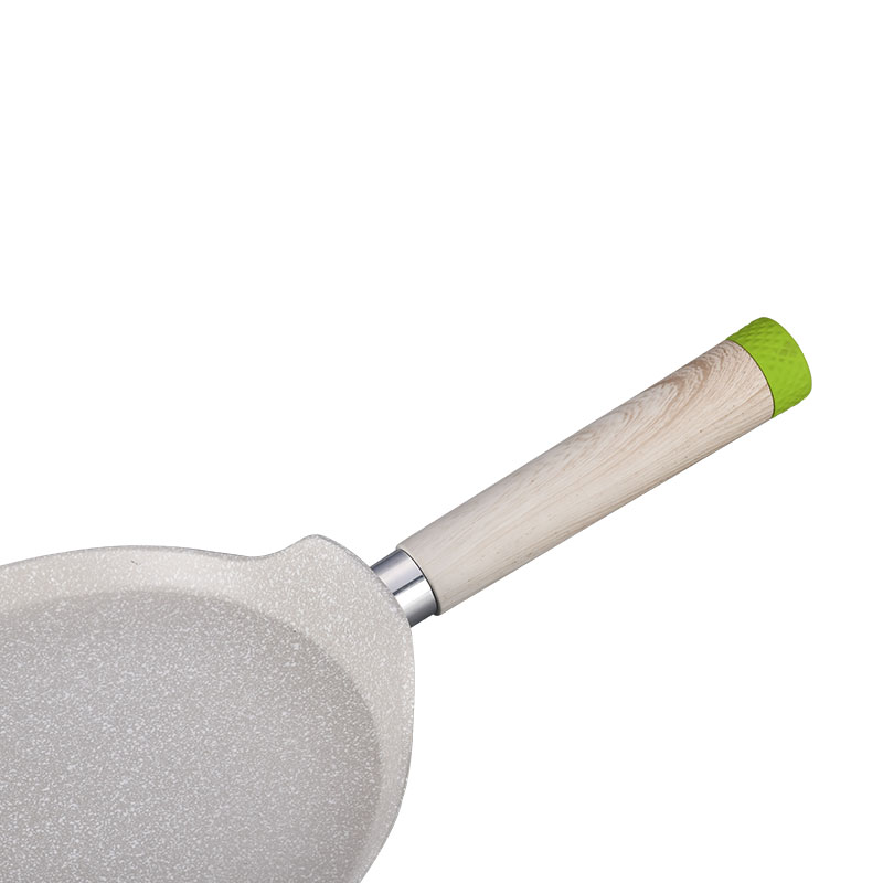 مجموعة أدوات المطبخ مجموعة من أدوات الطهي المزورة مع زينة ملونة