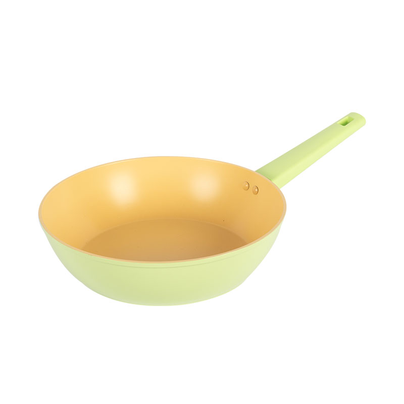 مجموعة أدوات طبخ مزورة من Telamon Lemon