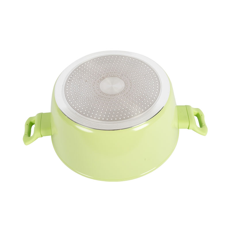 مجموعة أدوات طبخ مزورة من Telamon Lemon