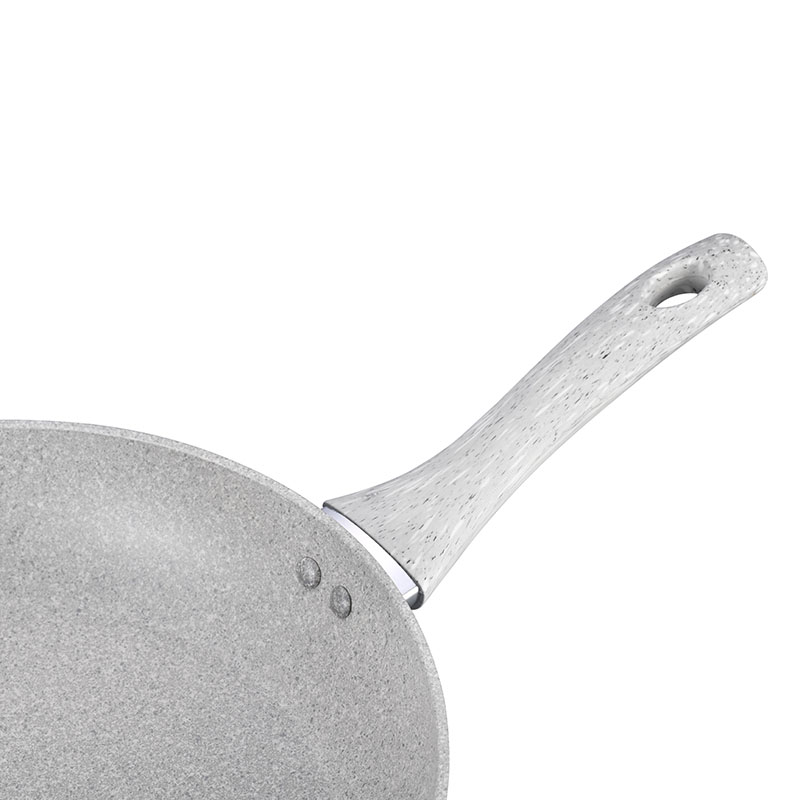 مجموعة أدوات طبخ مزورة من Telamon White Granite