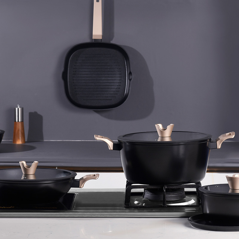 Telamon Premium Black Series مجموعة أدوات طبخ مزورة